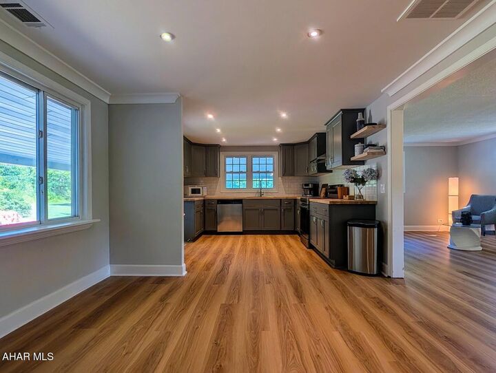 Property Photo: 3205 Raystown Road PA 16650