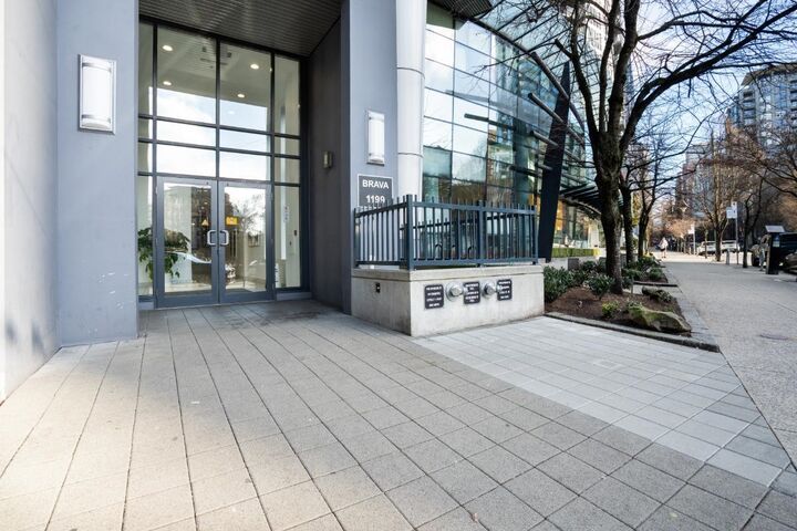 Property Photo:  1199 Seymour Street 601  BC V6B 1K3 