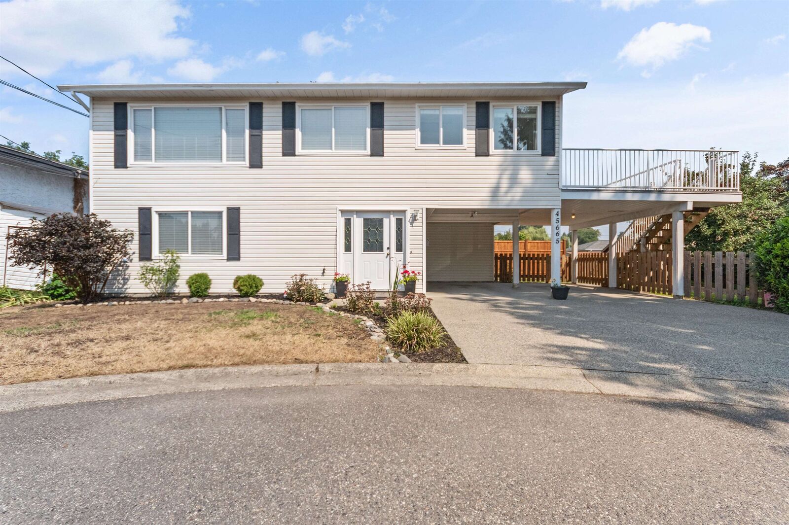 Property Photo: 45665 Fernway Avenue BC V2P 3B2