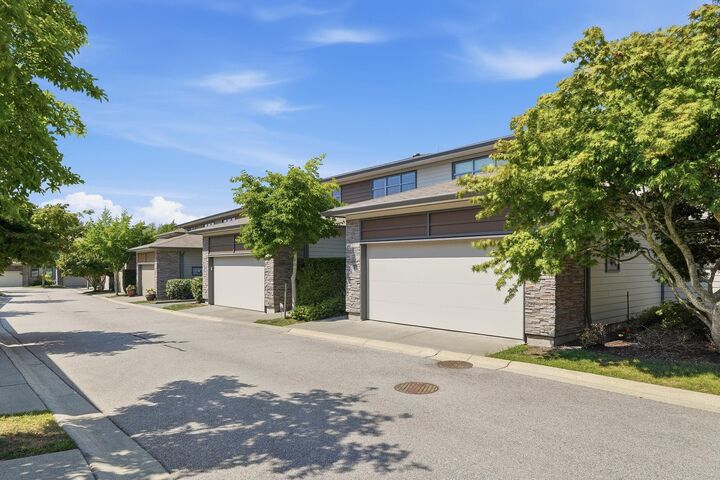 Property Photo: 2603 162 Street 39 BC V3Z 2L4