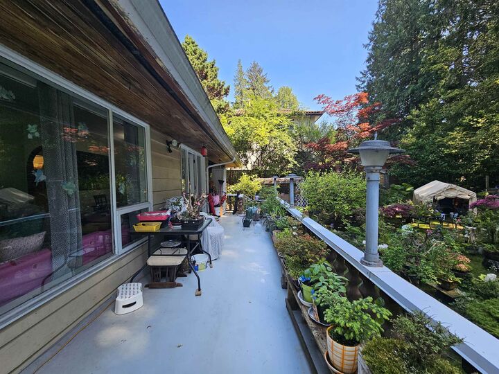 Property Photo: 435 E Osborne Road BC V7N 1M4
