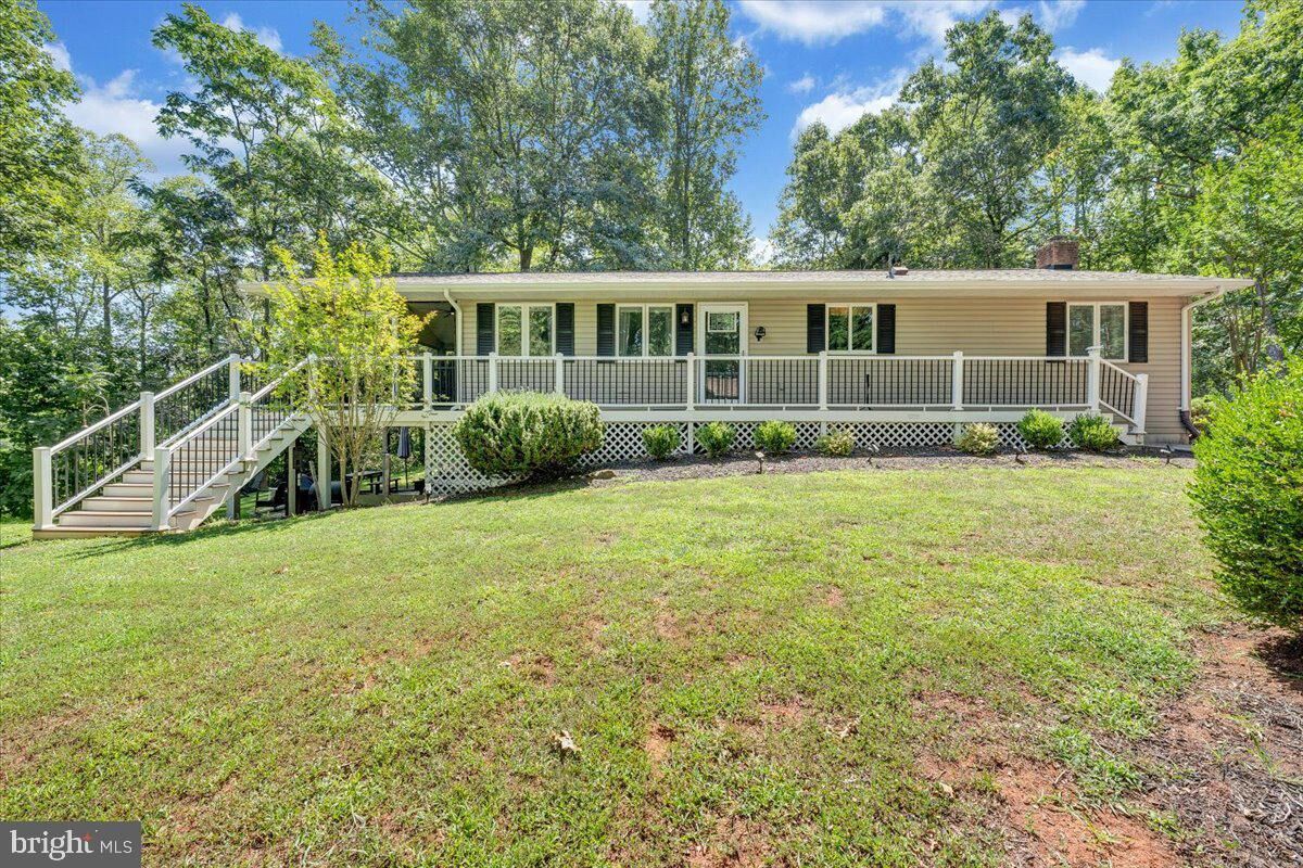 Property Photo:  1439 Kaseys Lakeview Drive  VA 24121 
