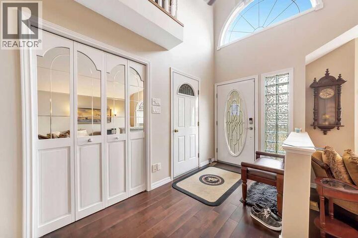 Property Photo:  1926 8 Avenue  AB T9W 1H6 