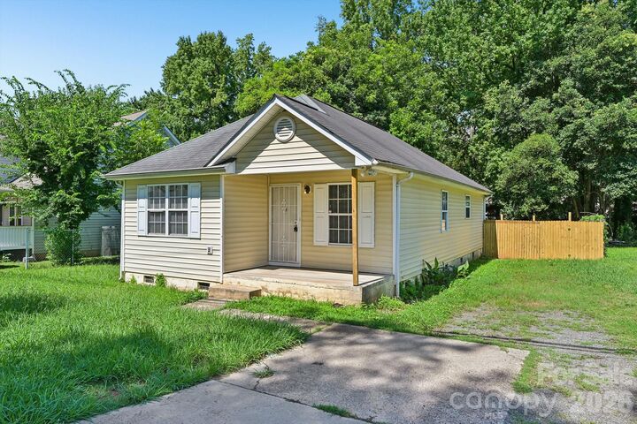 Property Photo: 2664 Old Steele Creek Road NC 28208