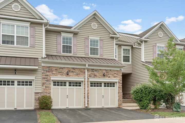 Property Photo: 84 Autumn Lane NJ 08558