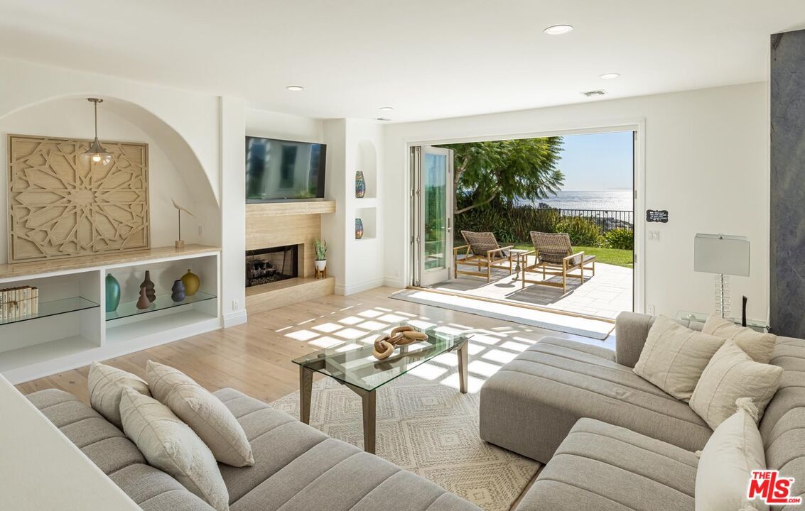 Property Photo: 6358 Ramirez Mesa Dr CA 90265