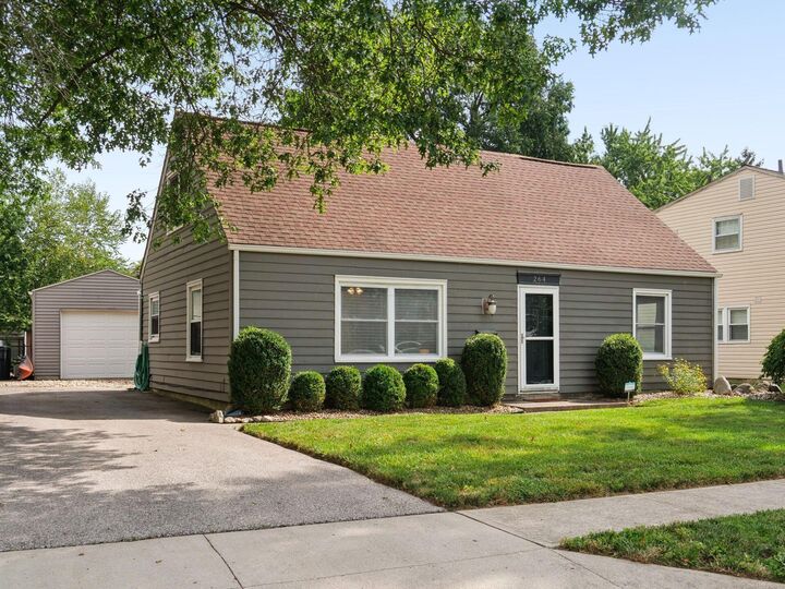 Property Photo:  264 Carilla Lane  OH 43228 