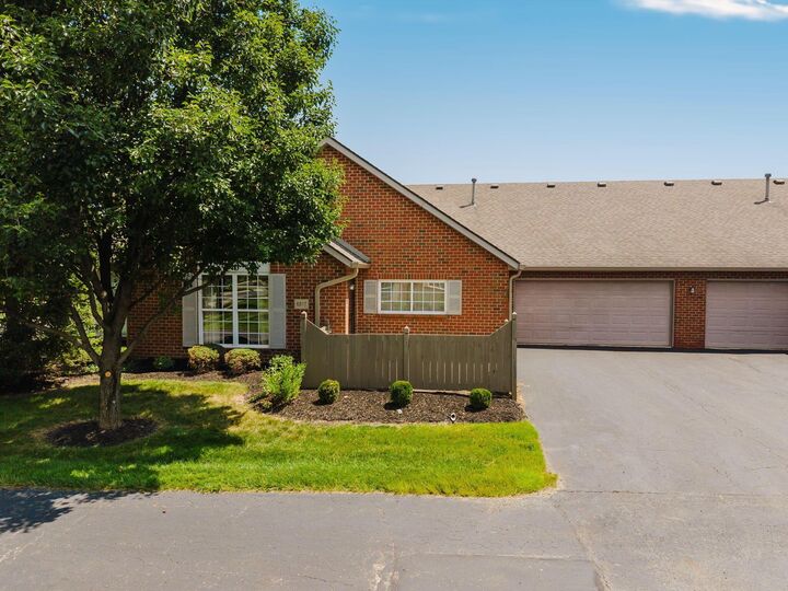 Property Photo: 6817 Ridge Rock Drive OH 43054
