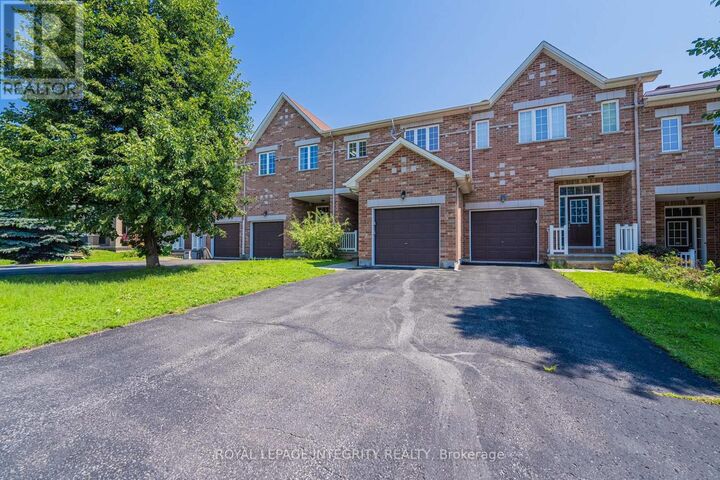 Property Photo: 531 Remnor Avenue ON K2T 0A4