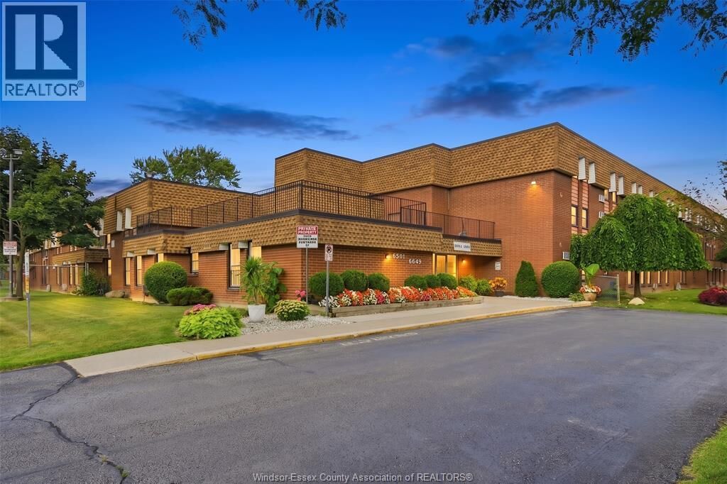 Property Photo: 6635 Thornberry Crescent 387 ON N8T 3A6