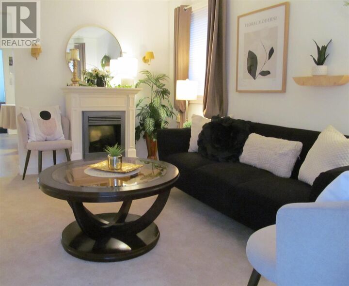 Property Photo: 219 Walnut St ON P6B 2G3
