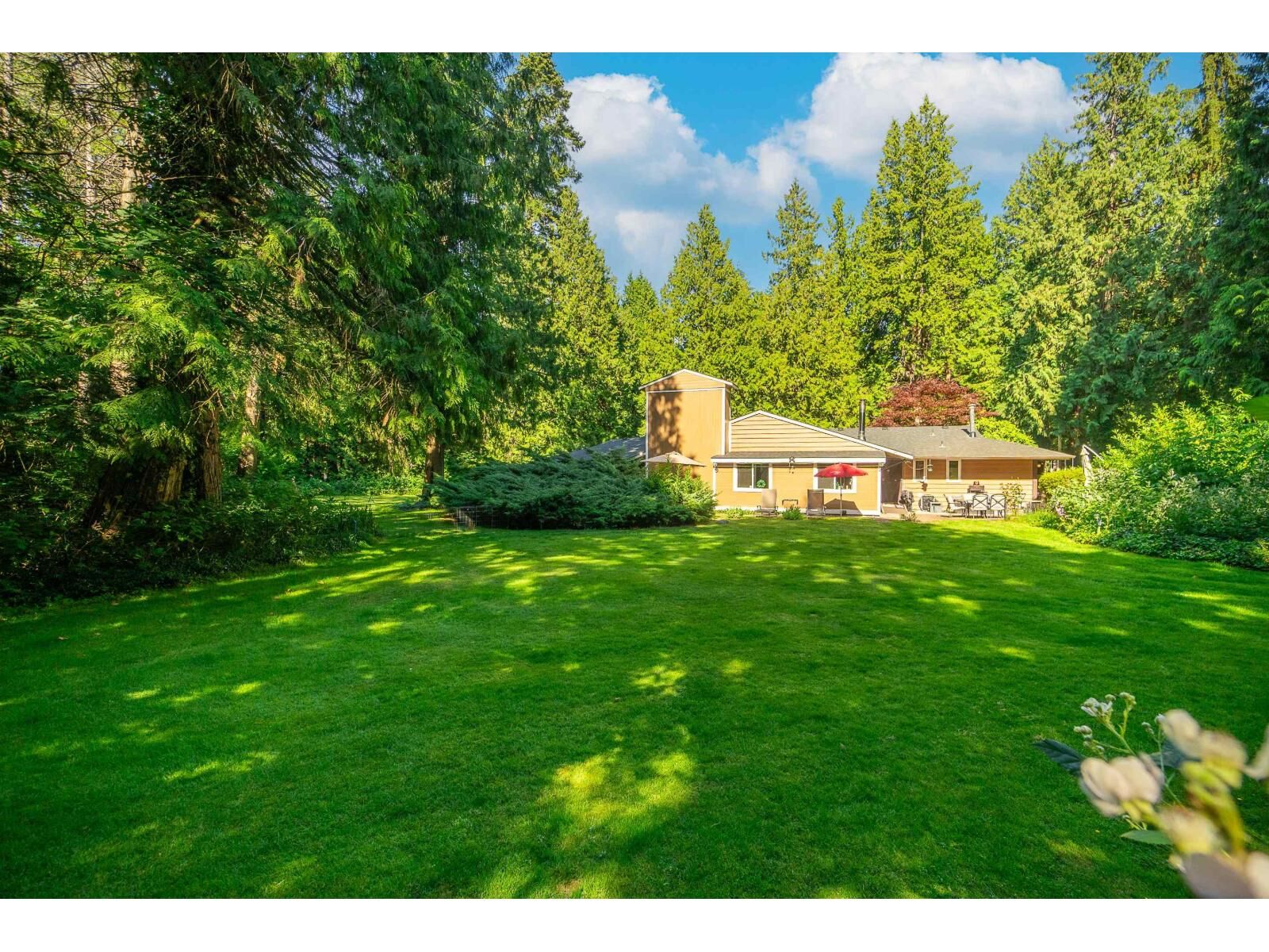 Property Photo:  13425 Woodcrest Drive  BC V4P 1W3 