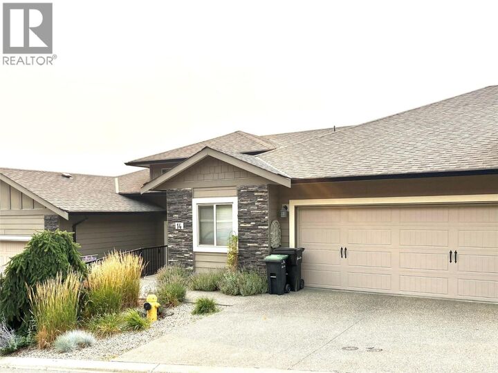 Property Photo: 1040 Mt Revelstoke Place 14 BC V1B 4E3