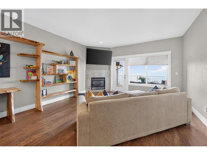 Property Photo: 1040 Mt Revelstoke Place 14 BC V1B 4E3