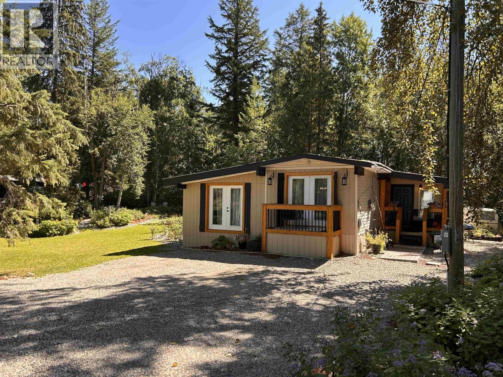 Property Photo: 1122 Ellison Road BC V2J 5L6