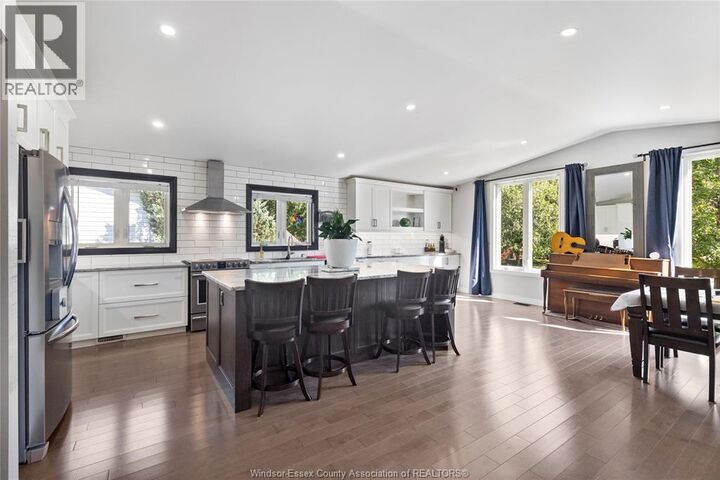 Property Photo:  288 Ramblewood Drive  ON N9J 3B3 