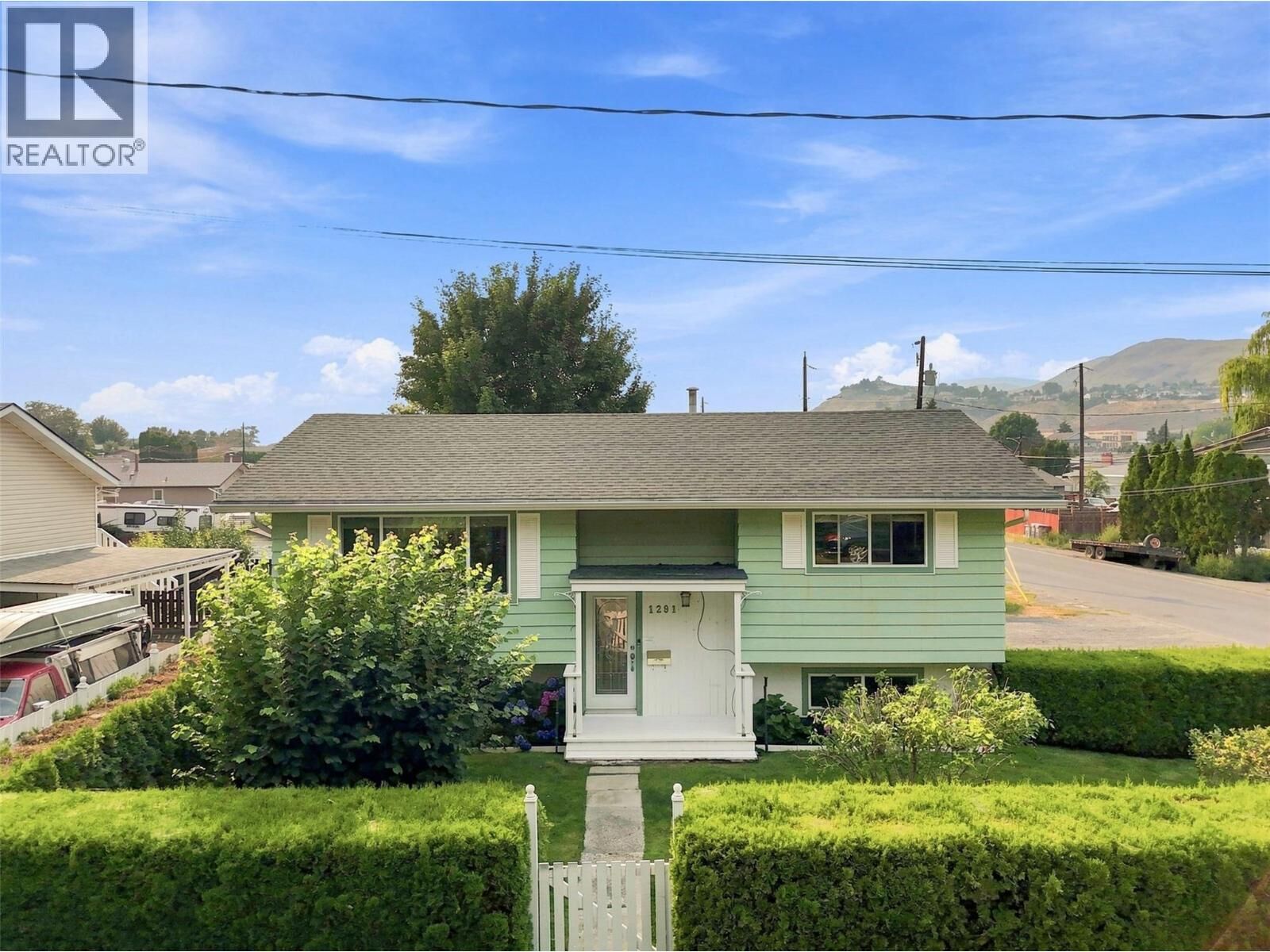 Property Photo: 1291 Schubert Drive BC V2B 2G8