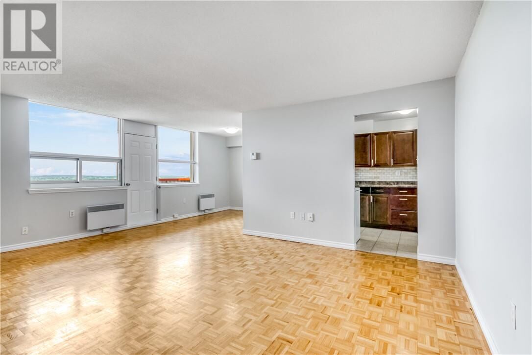 Property Photo: 901 Lasalle Boulevard Unit# Ph4 ON P3A 1X7
