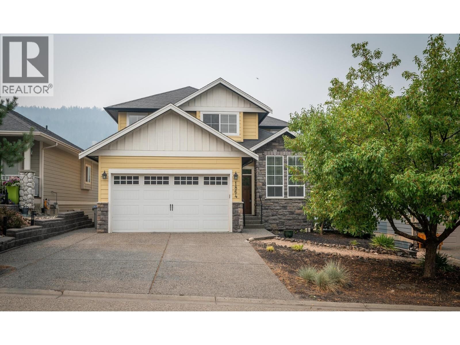 Property Photo: 1864 Foxtail Drive BC V1S 0A4