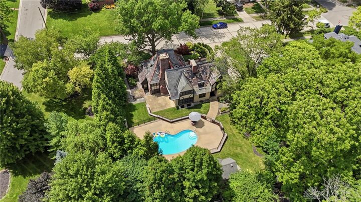 Property Photo:  422 Glendora Avenue  OH 45409 