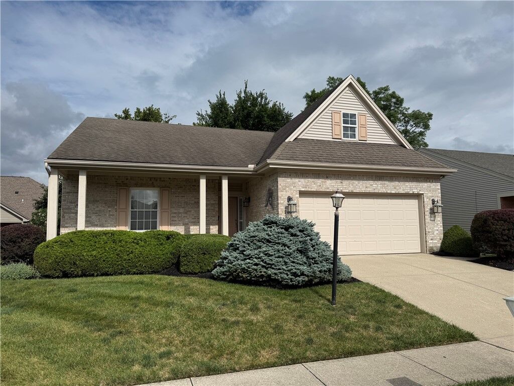 Property Photo: 7468 New York Way OH 45414