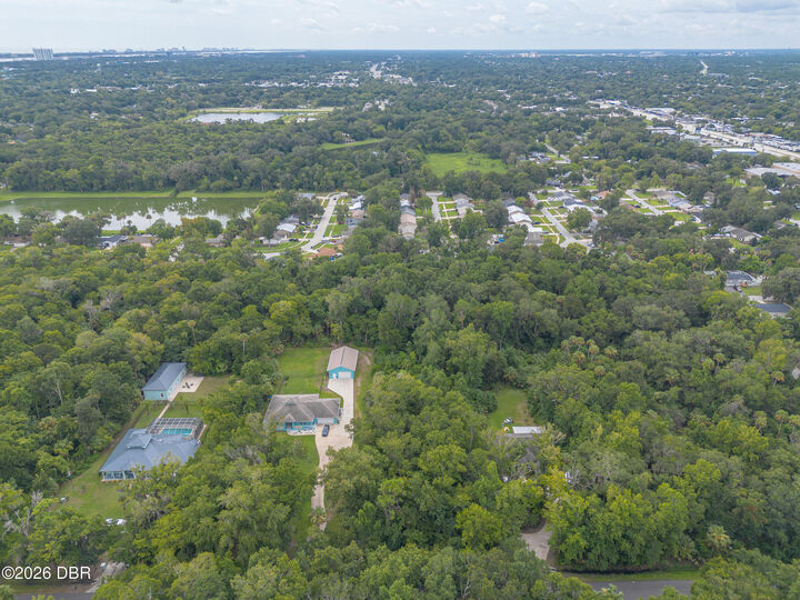 Property Photo:  950 Arroyo Parkway  FL 32174 