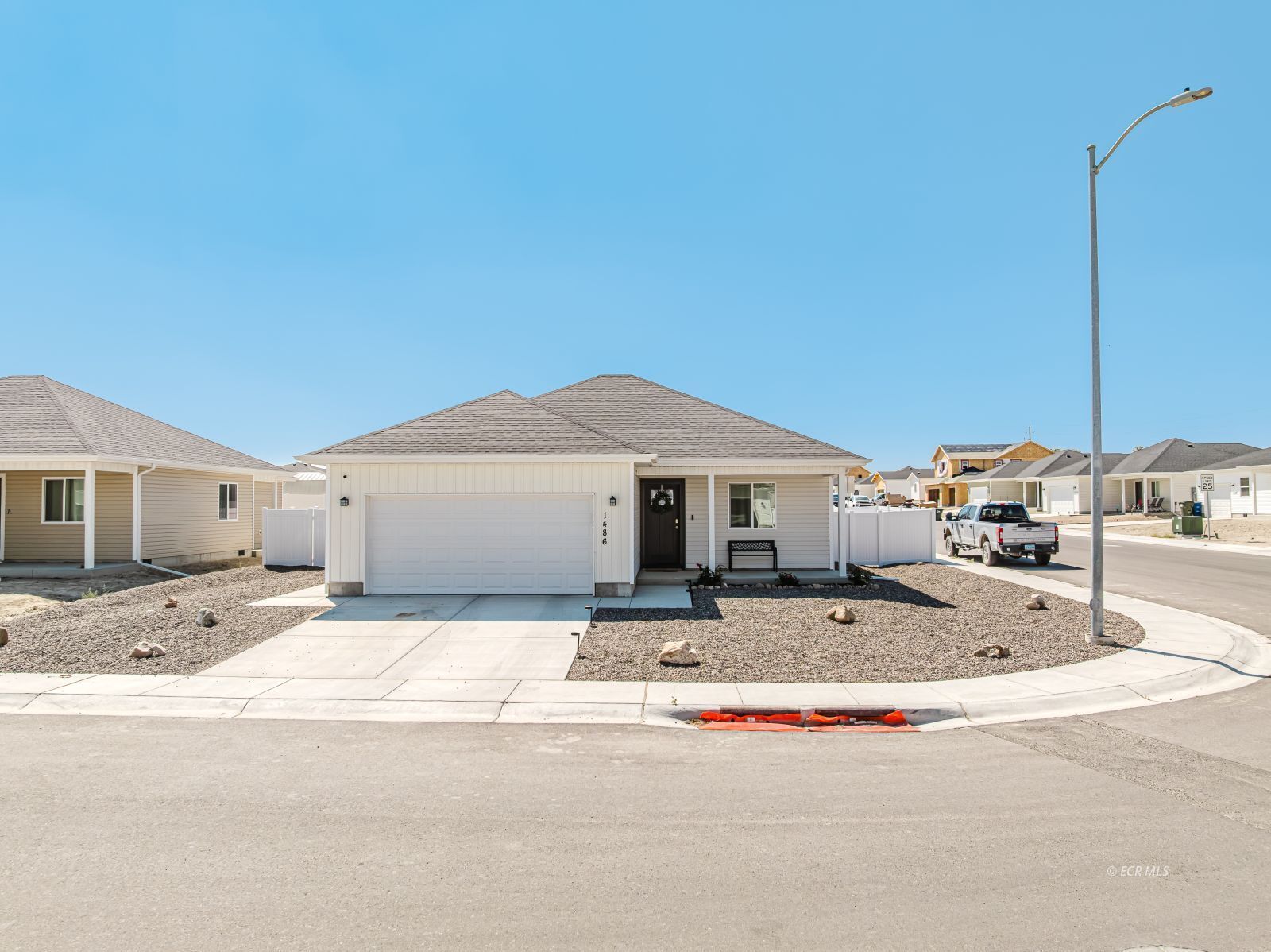 Property Photo: 1486 Daisy Drive NV 89801