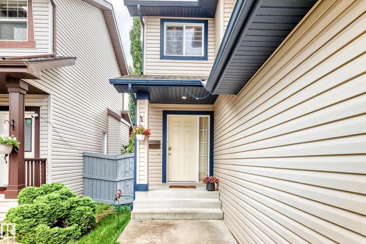 Property Photo: 14015 146 Avenue NW AB T6V 1Y3