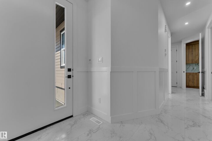 Property Photo: 2039 156 Avenue NW AB T5Y 4N3