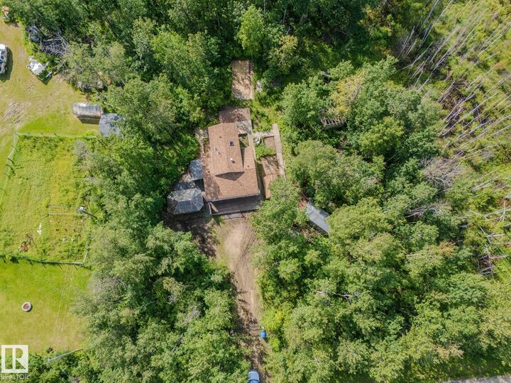 Property Photo: 53051 Rge Road 211 146 AB T8G 2C6