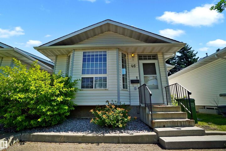 Property Photo: 3311 58 Street NW 46 AB T6L 6X3