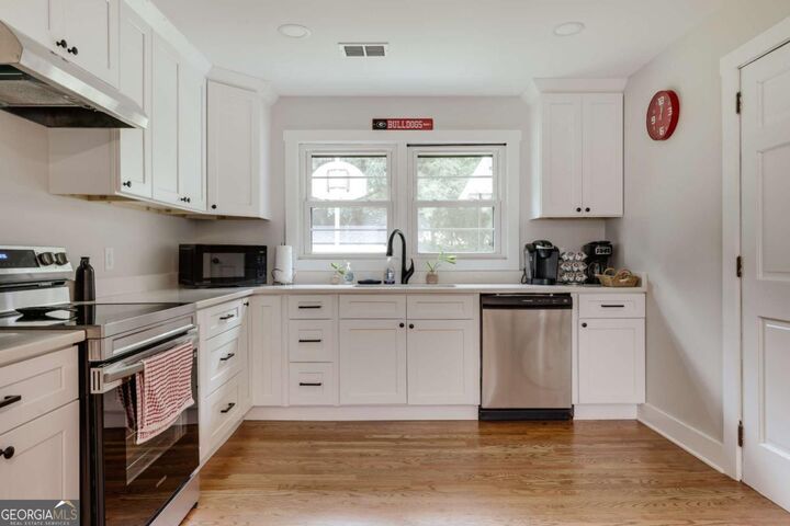 Property Photo: 2055 Mabry Drive GA 30605