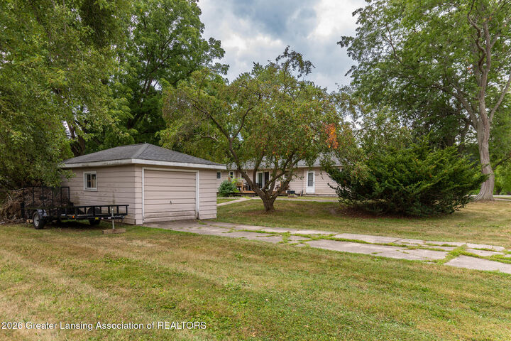 Property Photo:  3720 Dell Road  MI 48842 