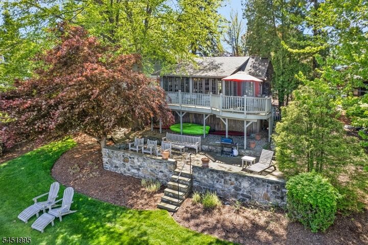 Property Photo:  24 Rainbow Trl  NJ 07871 