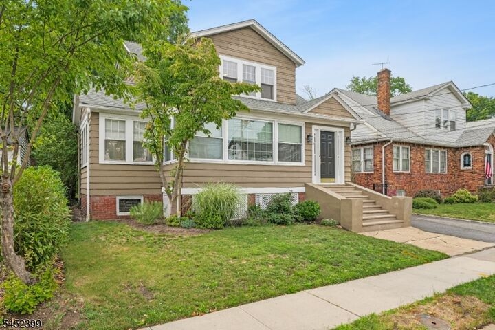 Property Photo:  11 Brookwood Dr 1  NJ 07040 