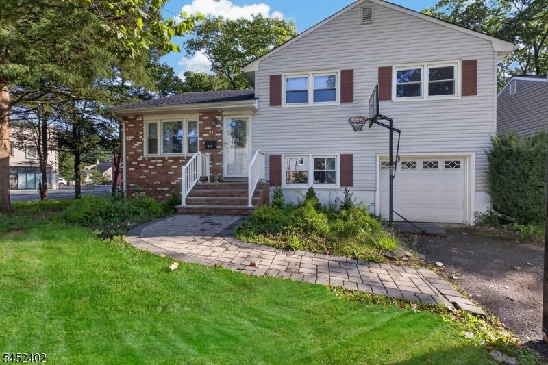 Property Photo:  305 William St  NJ 07076 