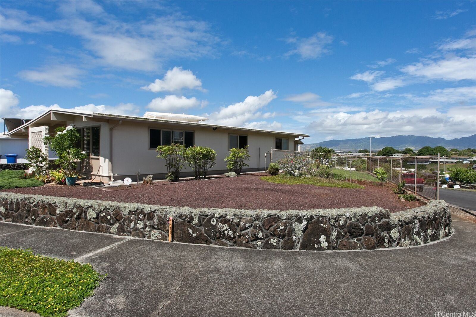 Property Photo: 1724 Hooheke Street HI 96782
