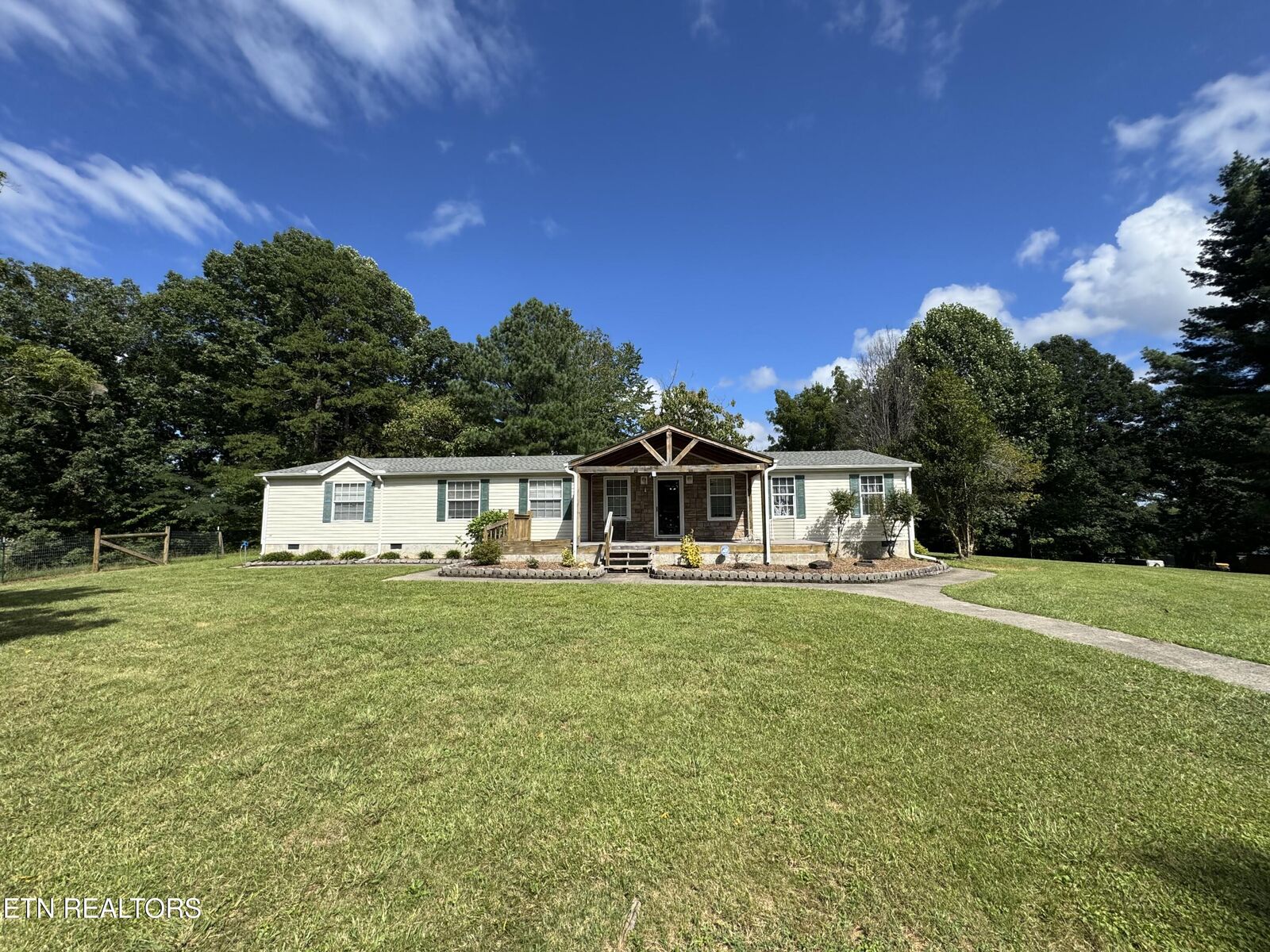 Property Photo:  3636 Big Ridge Rd  TN 37841 