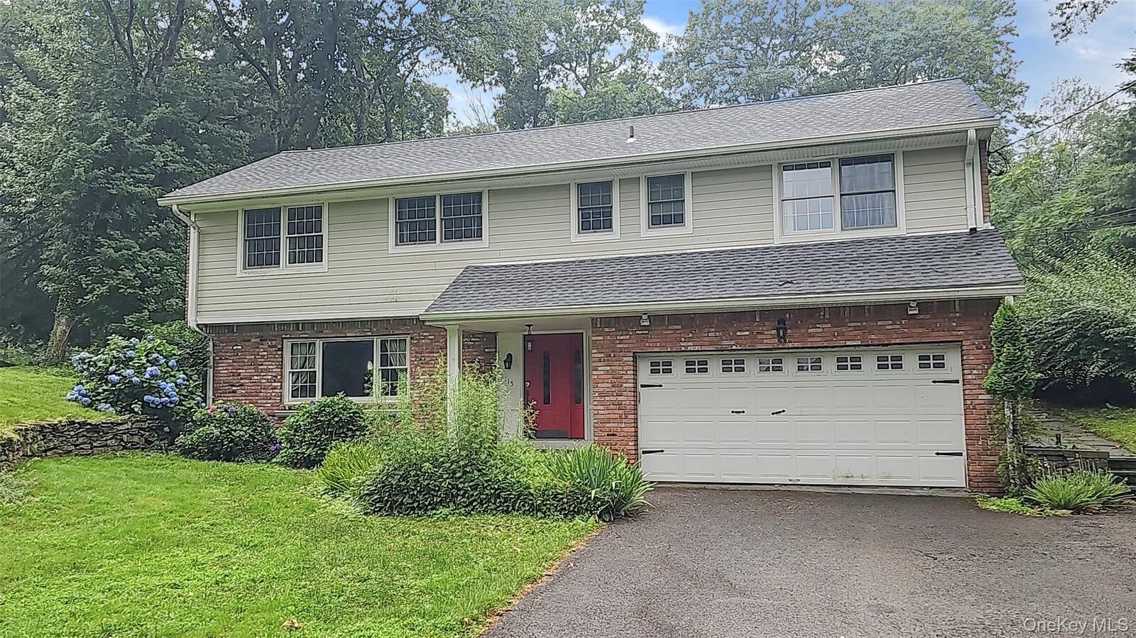 Property Photo: 115 Park Lane NY 10604