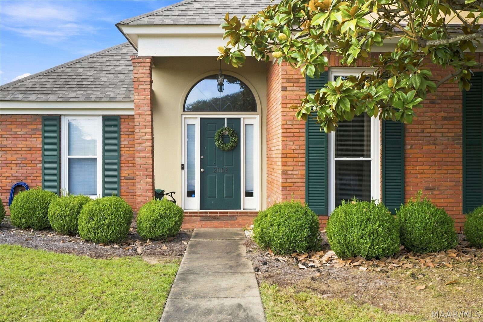 Property Photo:  2068 Parkview Drive S  AL 36117 