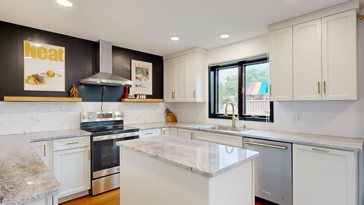 Property Photo: 301 E Chapel MI 48642