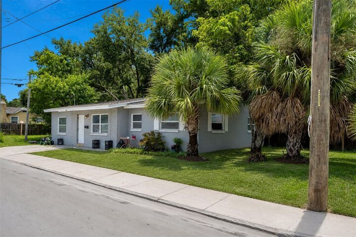 Property Photo: 1430 14th Avenue S FL 33705