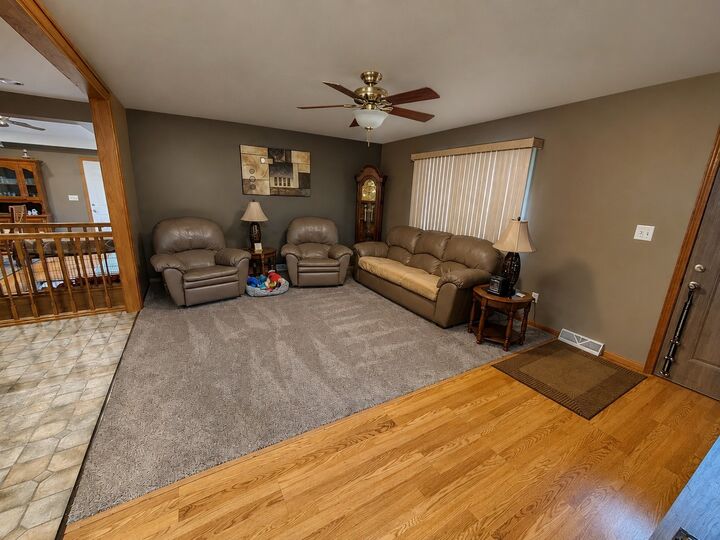 Property Photo:  432 N Kenosha Avenue  IL 61348 