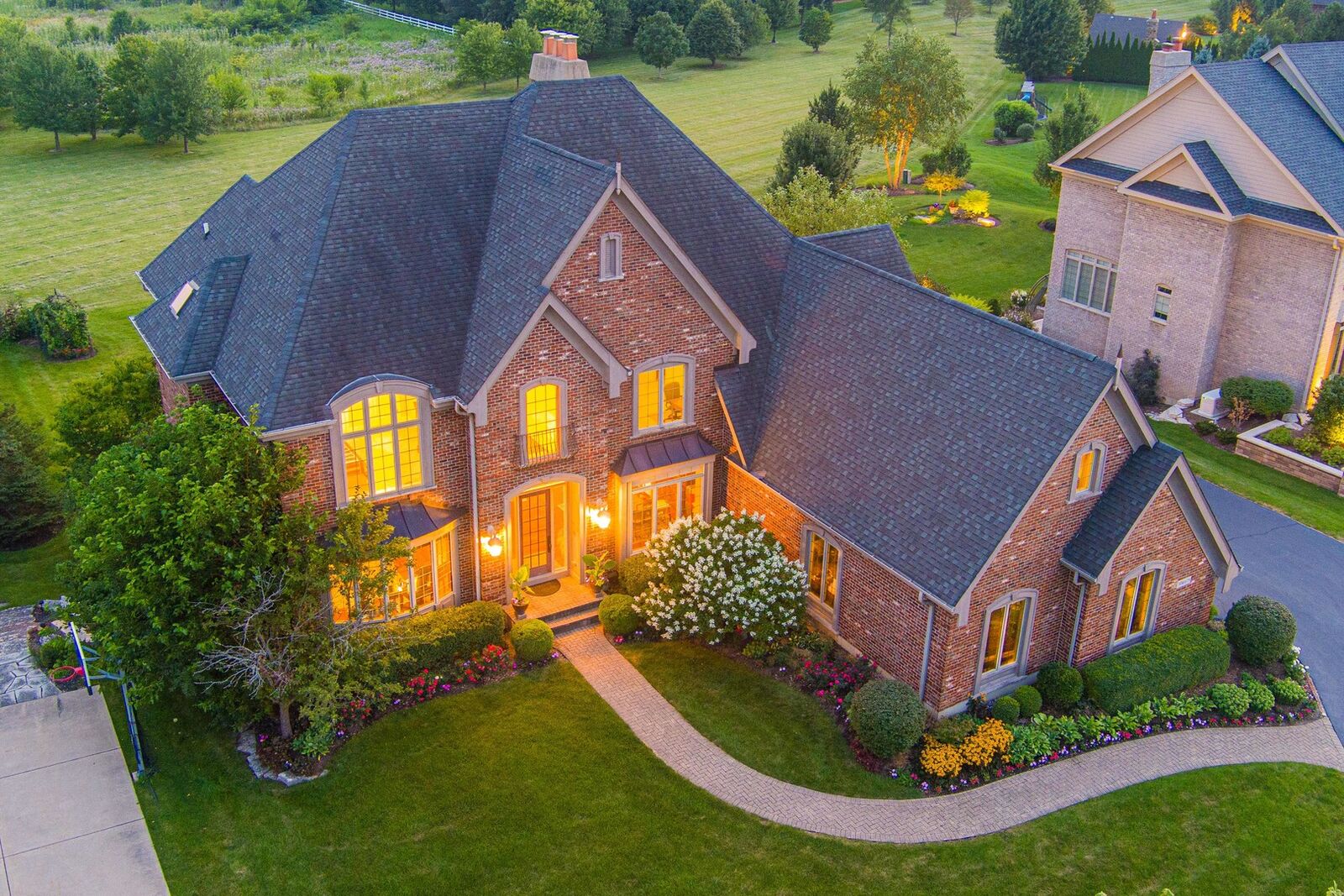 Property Photo: 39W675 Goldenrod Drive IL 60175