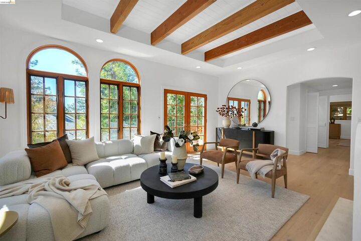 Property Photo:  6833 Sherwick Dr  CA 94705-1744 