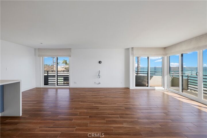 Property Photo:  1 62nd  CA 90803 
