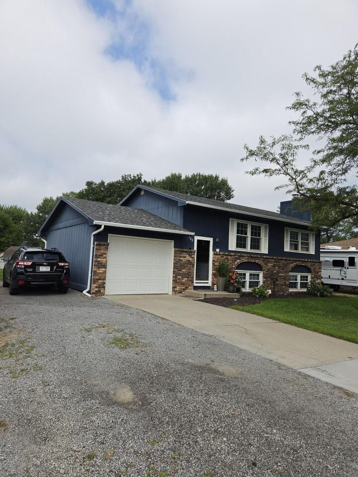 Property Photo:  108 Applewood Dr  NE 68701 