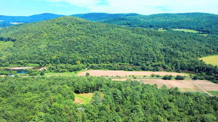 Property Photo: 2673 U.s. Route 5 Route VT 05819