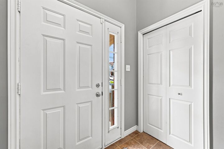 Property Photo: 28 Sovereign Crescent NS B2W 6H3