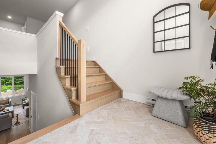 Property Photo:  18 Swivel Court  NS B3R 0E3 
